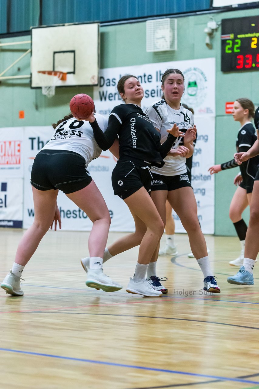 Bild 132 - A-Juniorinnen SVHU - HSG Eider Harde : Ergebnis: 36:28